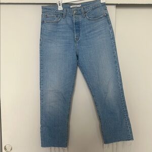 Levi’s Straight Fit Jeans size 29
